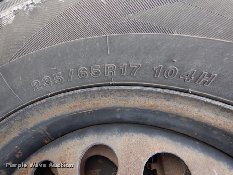 image for item HW9813 2012 VPG MV-1  handicap accessible van