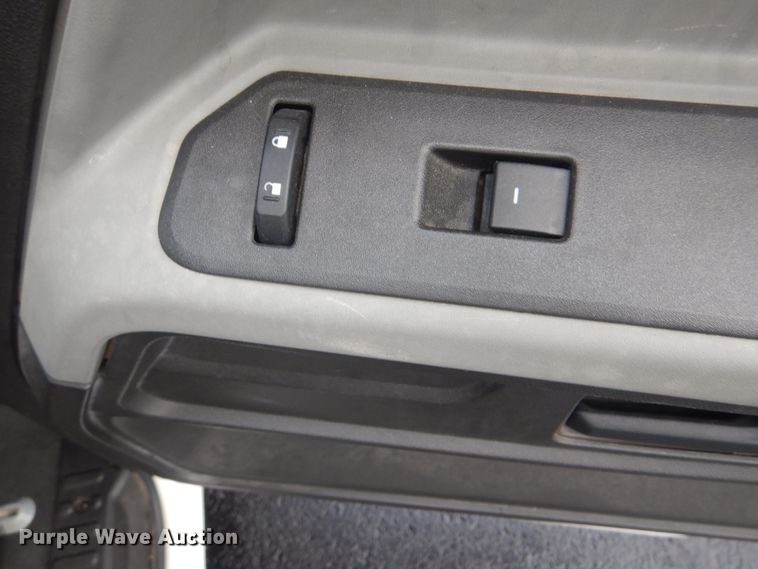 image for item HW9814 2012 VPG MV-1  handicap accessible van