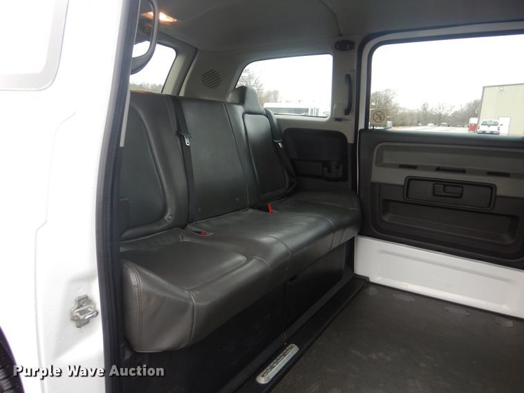 image for item HW9814 2012 VPG MV-1  handicap accessible van