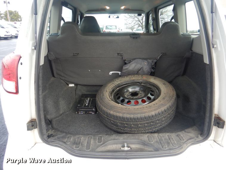 image for item HW9814 2012 VPG MV-1  handicap accessible van