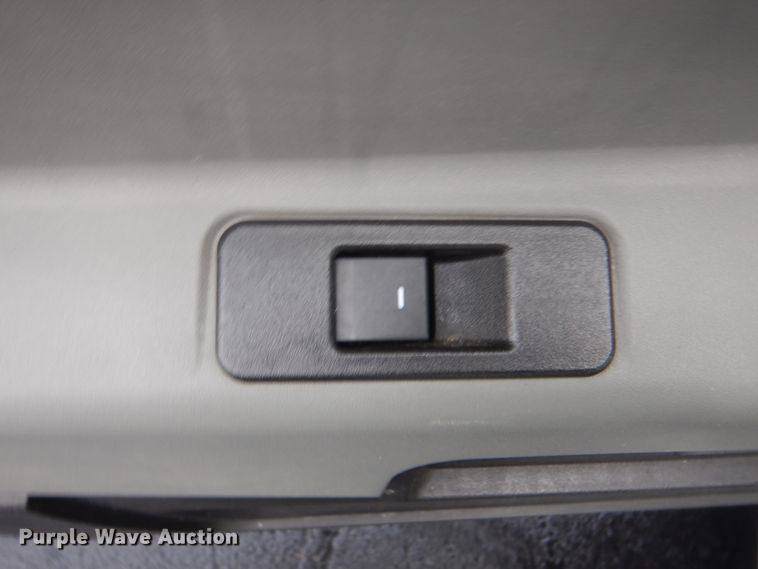 image for item HW9814 2012 VPG MV-1  handicap accessible van