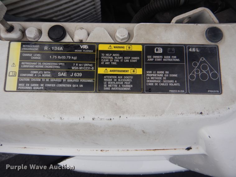 image for item HW9814 2012 VPG MV-1  handicap accessible van