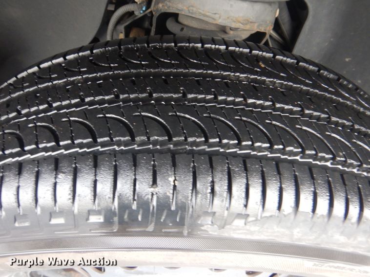 image for item HW9814 2012 VPG MV-1  handicap accessible van