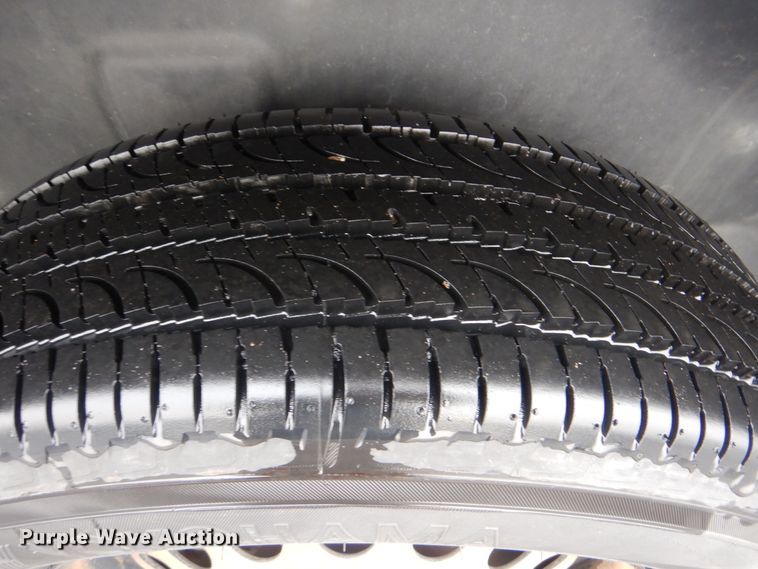 image for item HW9814 2012 VPG MV-1  handicap accessible van