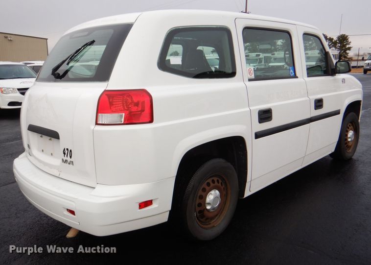 image for item HW9815 2012 VPG MV-1  handicap accessible van