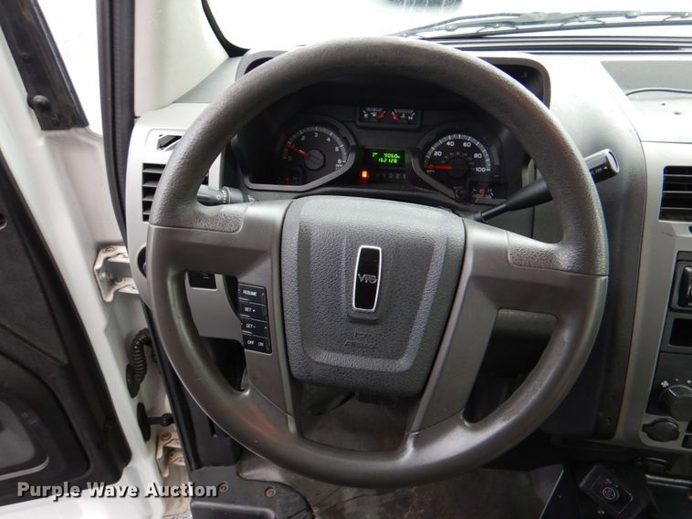 image for item HW9815 2012 VPG MV-1  handicap accessible van