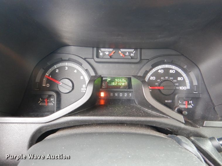 image for item HW9815 2012 VPG MV-1  handicap accessible van