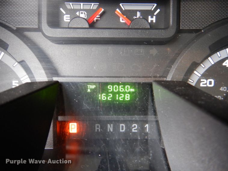 image for item HW9815 2012 VPG MV-1  handicap accessible van