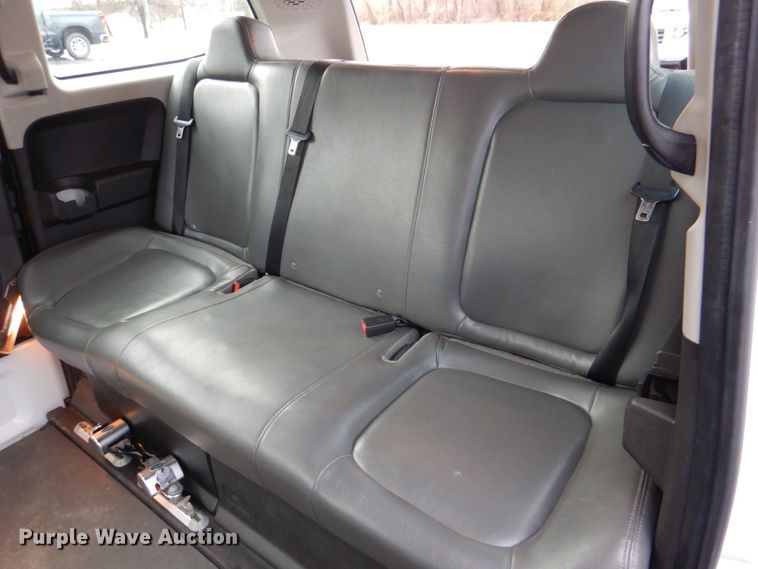 image for item HW9815 2012 VPG MV-1  handicap accessible van