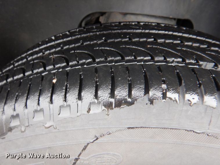 image for item HW9815 2012 VPG MV-1  handicap accessible van