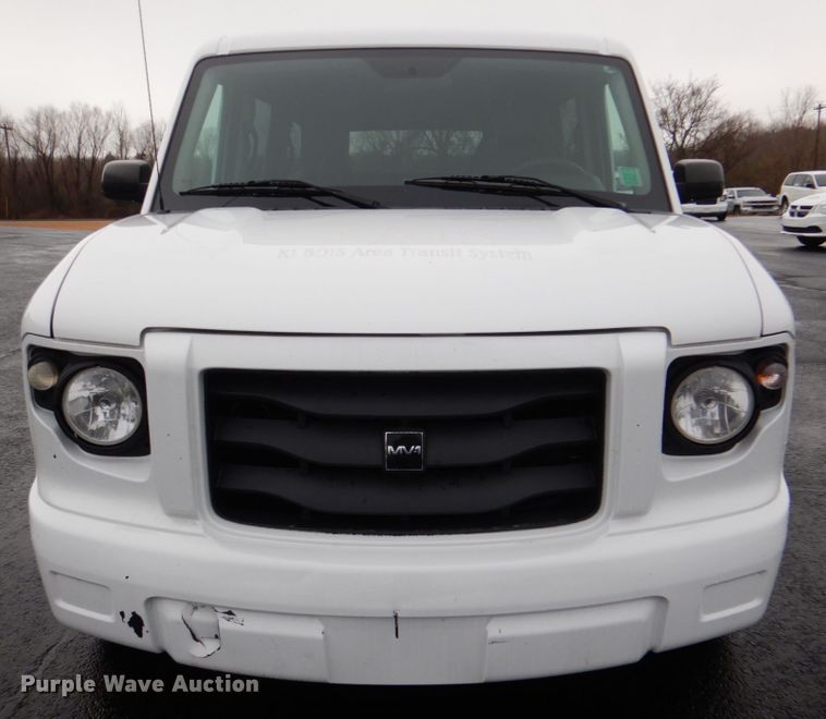 image for item HW9816 2014 Mobility Ventures MV-1  handicap accessible van