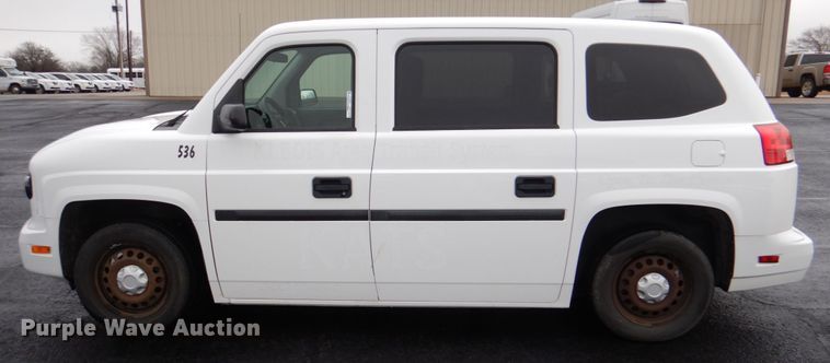 image for item HW9816 2014 Mobility Ventures MV-1  handicap accessible van