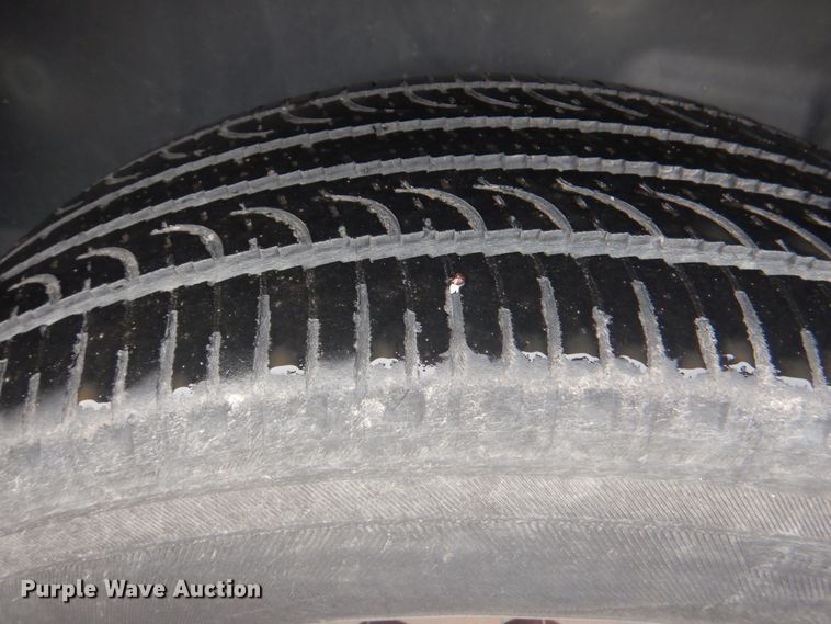 image for item HW9816 2014 Mobility Ventures MV-1  handicap accessible van