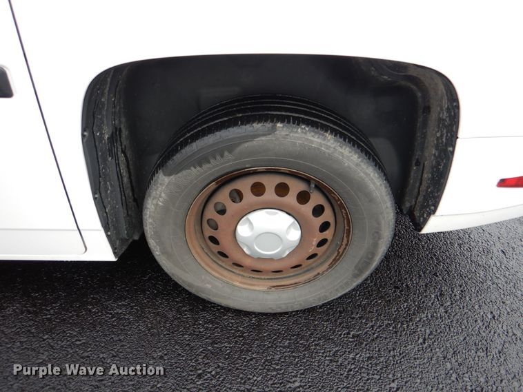 image for item HW9816 2014 Mobility Ventures MV-1  handicap accessible van