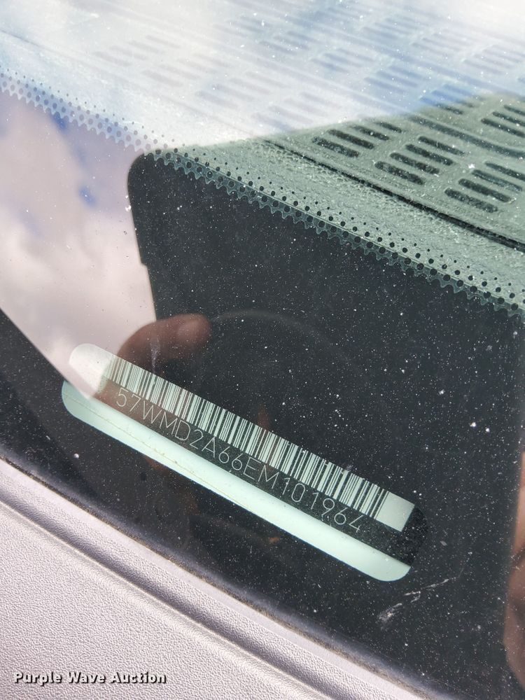 image for item HW9816 2014 Mobility Ventures MV-1  handicap accessible van