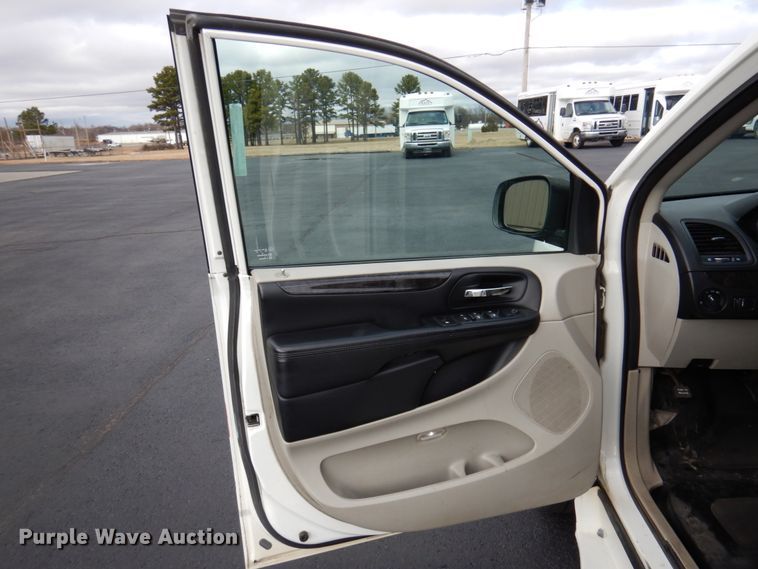 image for item HW9818 2013 Dodge Grand Caravan  handicap accessible van