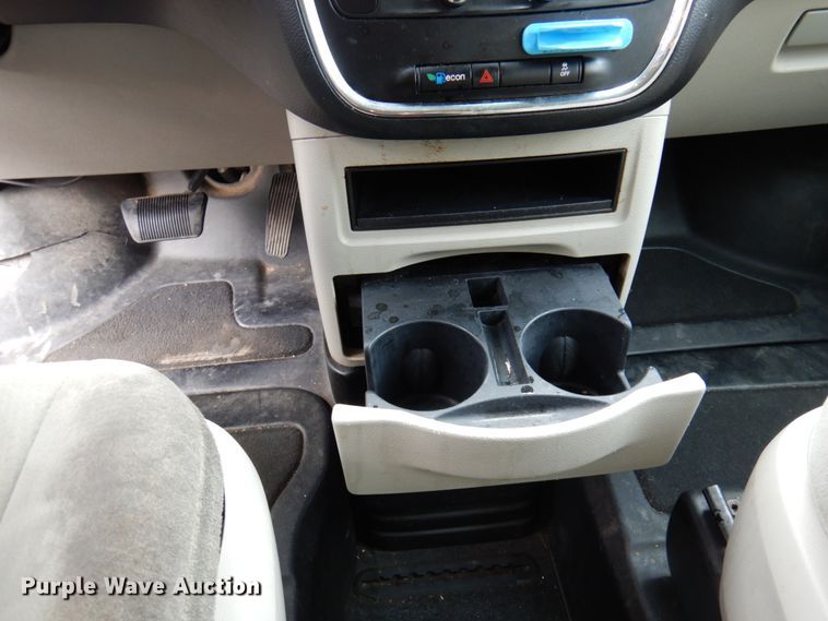 image for item HW9818 2013 Dodge Grand Caravan  handicap accessible van