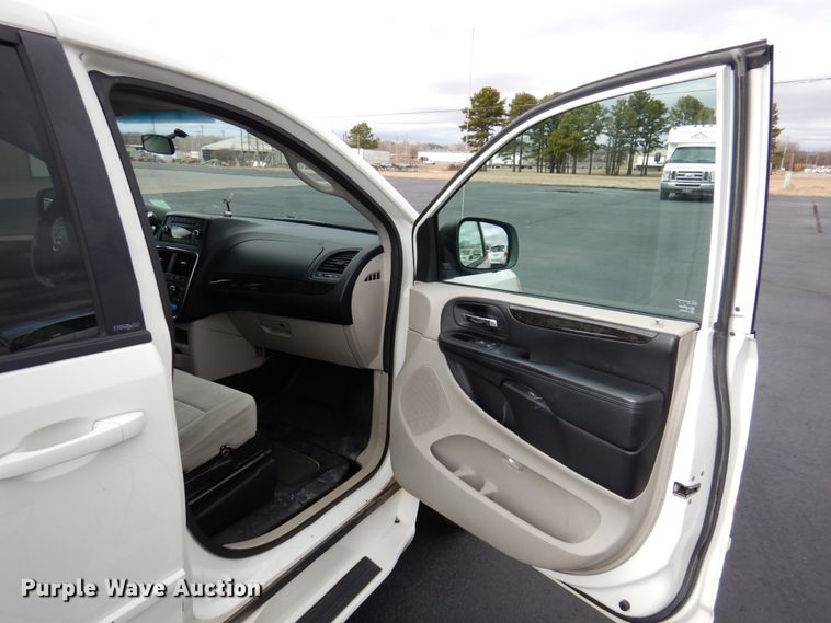 image for item HW9818 2013 Dodge Grand Caravan  handicap accessible van