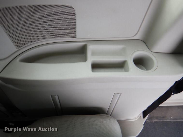 image for item HW9818 2013 Dodge Grand Caravan  handicap accessible van