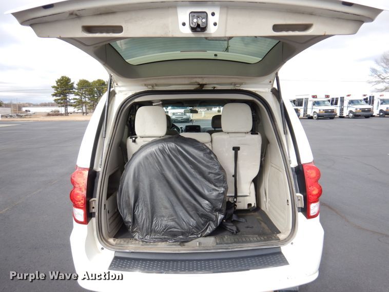 image for item HW9818 2013 Dodge Grand Caravan  handicap accessible van