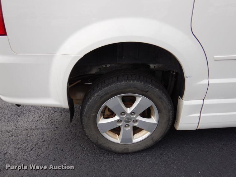 image for item HW9818 2013 Dodge Grand Caravan  handicap accessible van