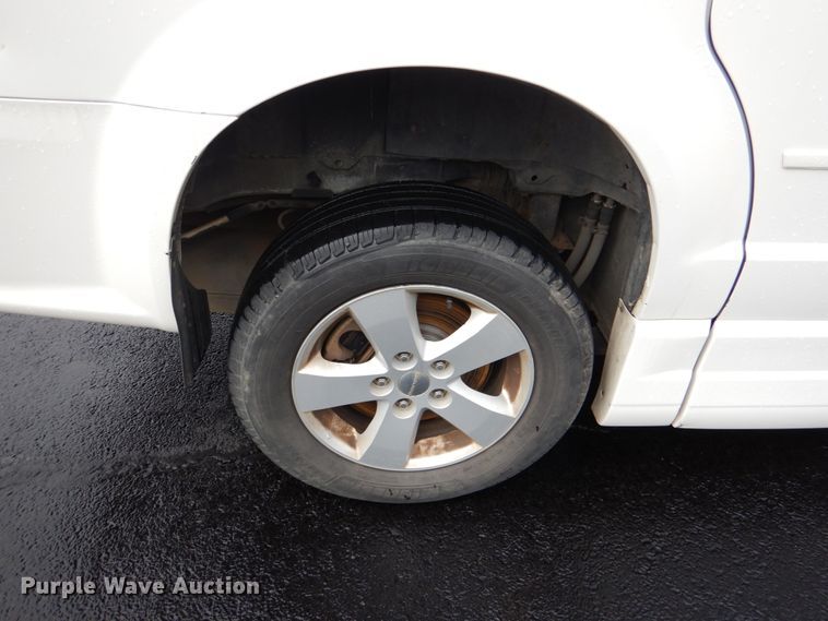 image for item HW9819 2013 Dodge Grand Caravan  handicap accessible van