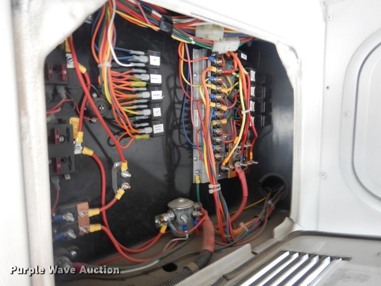 image for item HW9820 2013 Ford E450  shuttle bus