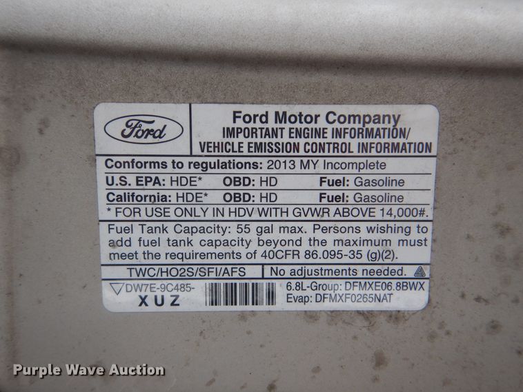 image for item HW9820 2013 Ford E450  shuttle bus