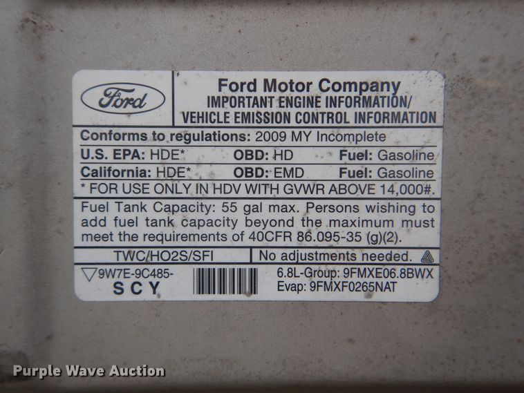 image for item HW9823 2009 Ford E450  shuttle bus