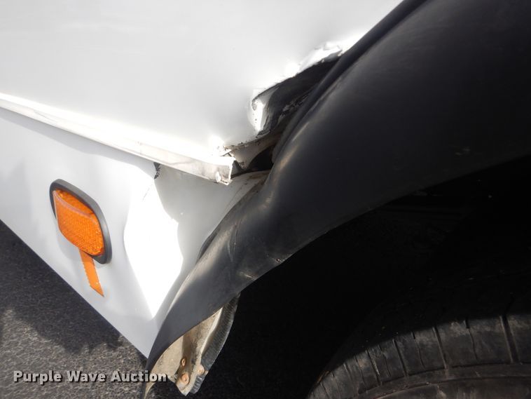 image for item HW9823 2009 Ford E450  shuttle bus