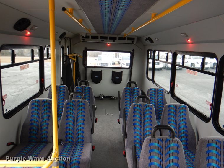 image for item HW9825 2012 Ford E450  shuttle bus