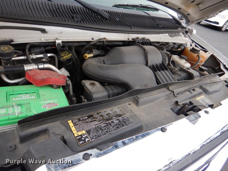 image for item HW9825 2012 Ford E450  shuttle bus