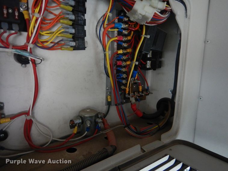 image for item HW9826 2011 Ford E450  shuttle bus