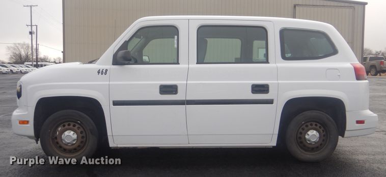 image for item HW9827 2012 VPG MV-1  handicap accessible van