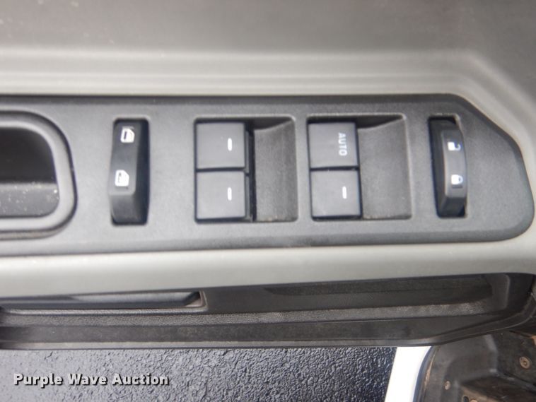 image for item HW9827 2012 VPG MV-1  handicap accessible van