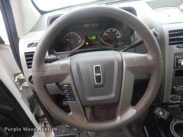 image for item HW9827 2012 VPG MV-1  handicap accessible van