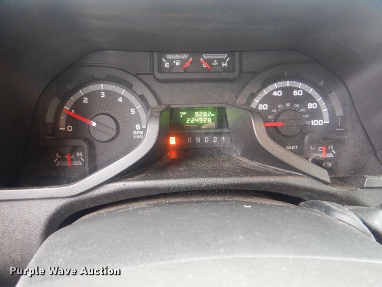 image for item HW9827 2012 VPG MV-1  handicap accessible van