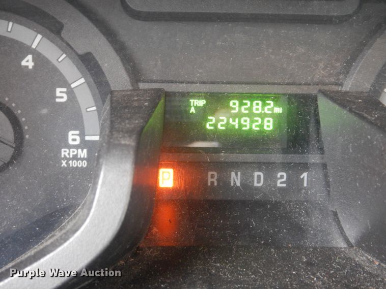 image for item HW9827 2012 VPG MV-1  handicap accessible van