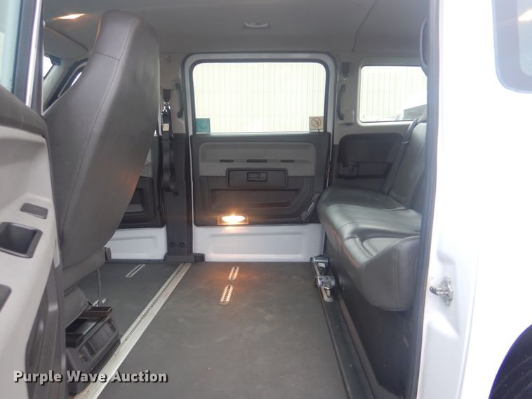 image for item HW9827 2012 VPG MV-1  handicap accessible van