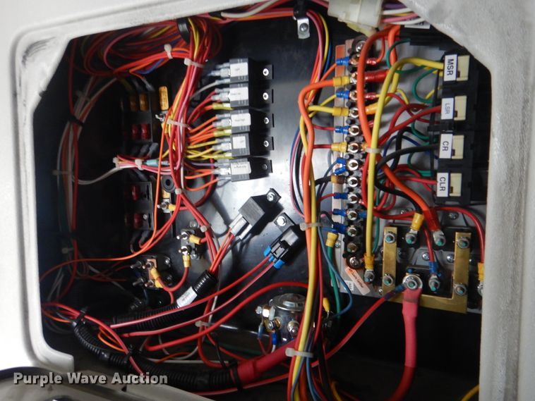 image for item HW9829 2013 Ford E450  shuttle bus