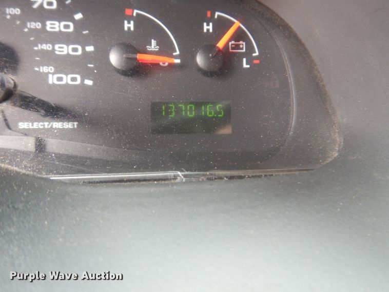 image for item HW9830 2007 Ford E450  shuttle bus