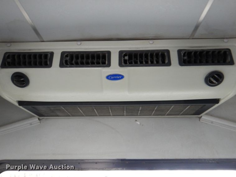 image for item HW9832 2007 Ford E450  shuttle bus