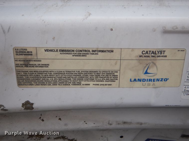 image for item HW9834 2016 Ford E450  shuttle bus