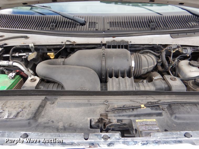 image for item HW9835 2014 Ford E450  shuttle bus