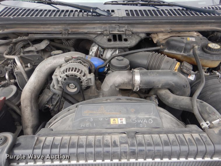 image for item HW9847 2006 Ford F450  flatbed truck