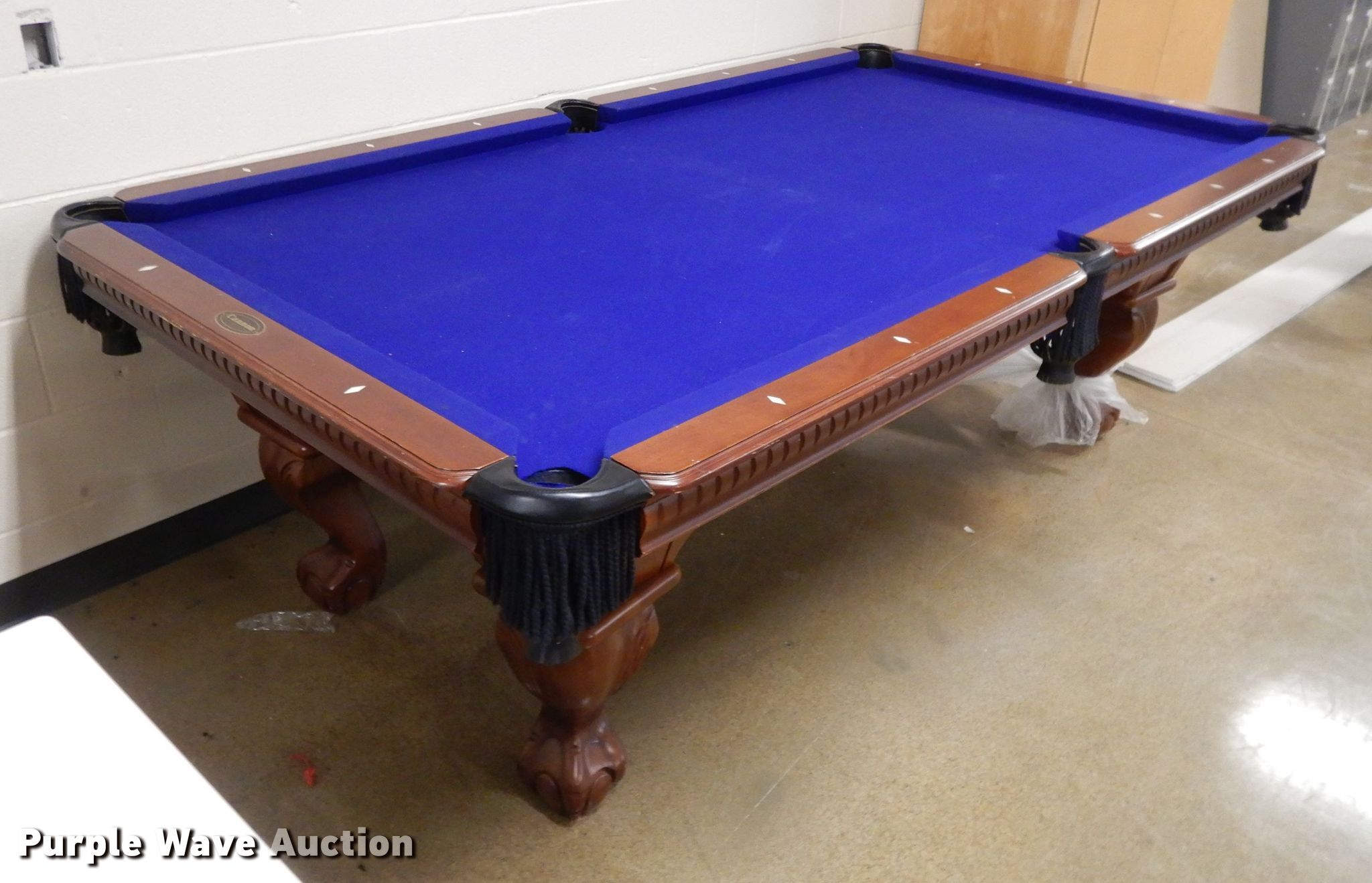 Cannon pool table in Kansas City, KS Item DL2657 sold Purple Wave