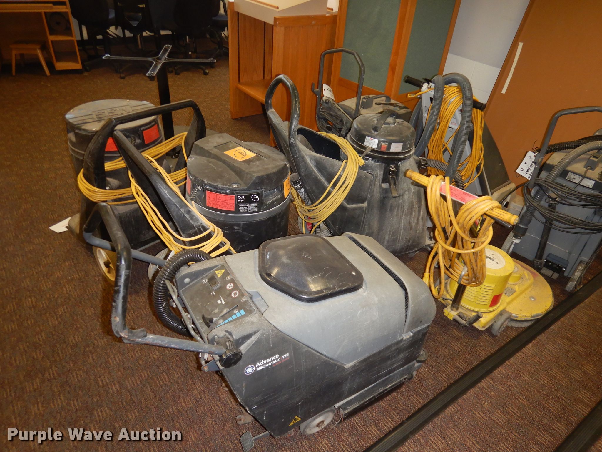 Janitorial equipment in Lawrence, KS Item HD9540 sold Purple Wave
