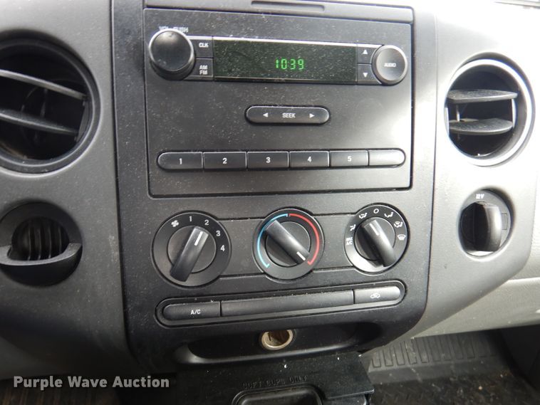 image for item DA5275 2006 Ford F150  pickup truck