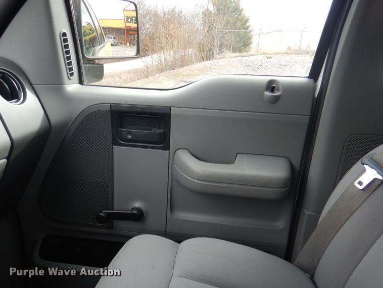 image for item DA5275 2006 Ford F150  pickup truck