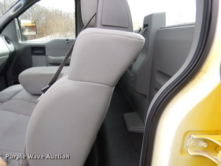 image for item DA5275 2006 Ford F150  pickup truck